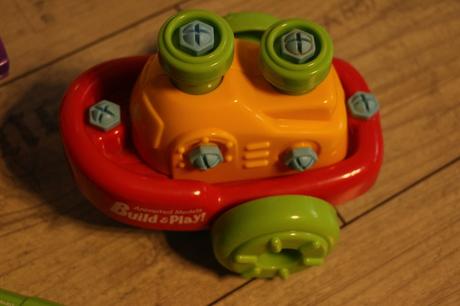 Loďky na skladanie s náradím, 