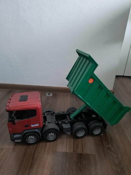 Tatra bruder cena s postou,