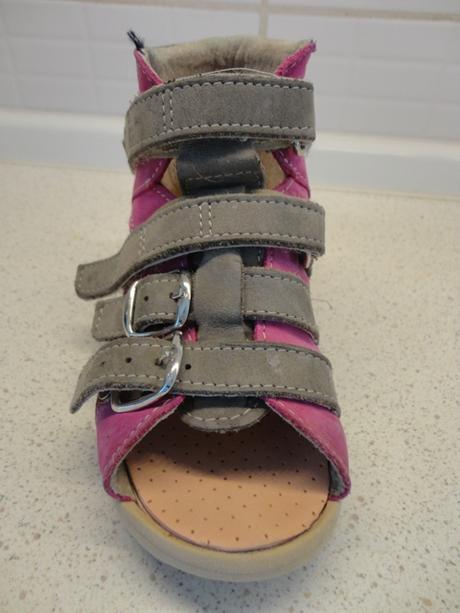 Pre bábätko - kúpanie, obuv, jedáleň, prenášanie,