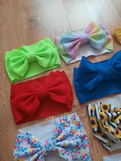 Čelenky mašlove, 92