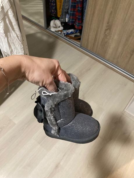 Čižmičky, sinsay,20