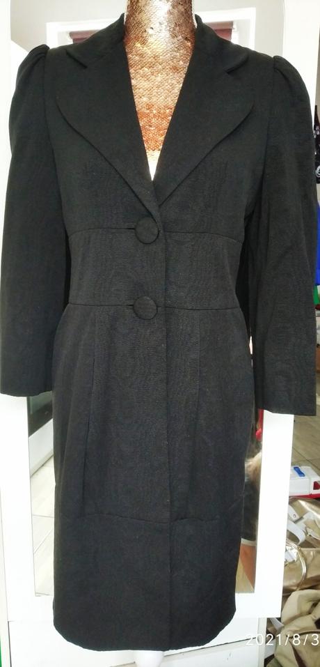 Kabat cierny, atmosphere,s