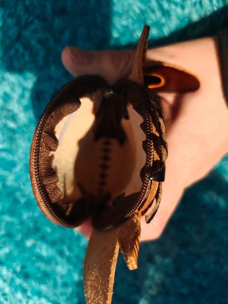 Kožená peňaženka / prívesok kravička- bulgaria,