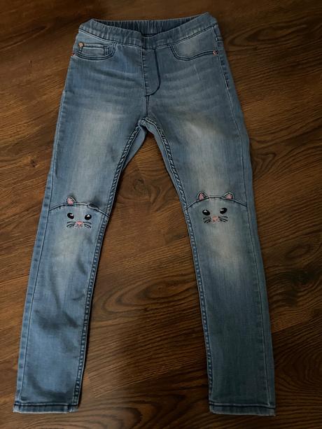 Dievčenské rifle, c&a,128