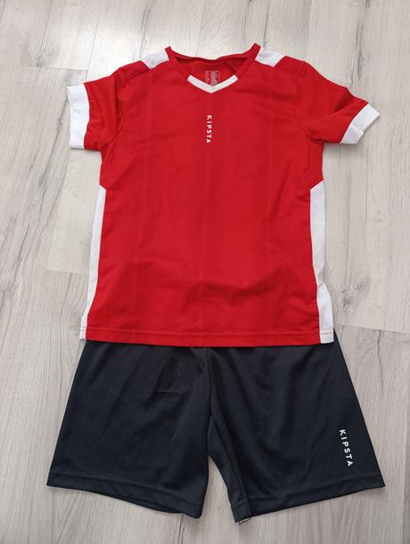 Futbalový dres, 140