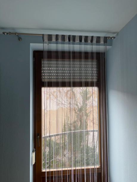 Vzorkovaná šnúrková záclona, 