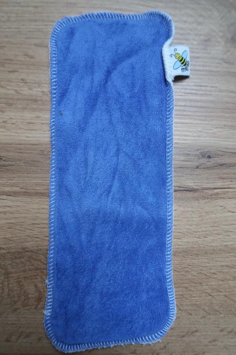 Krátká vkládací plena tmavě modrá, majab