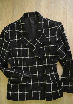 Ako nový prechodný kabátik s vačkami m/l, m