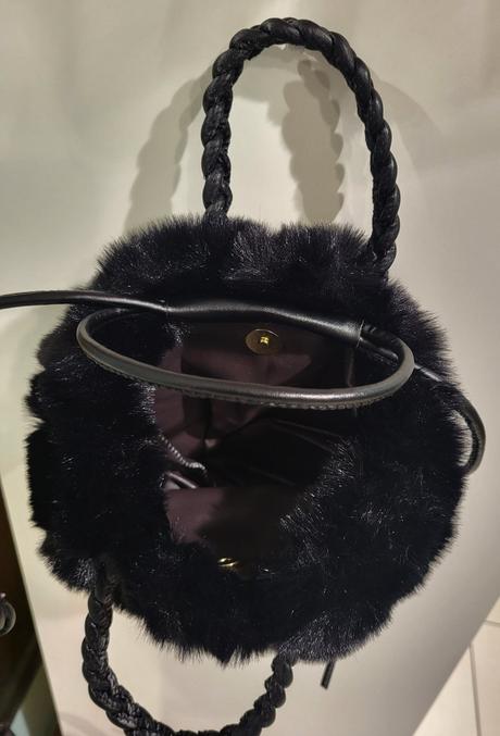 Kožušinková kabelka - čierna, 