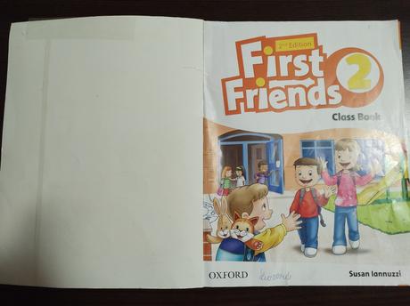 Kniha first friends, 
