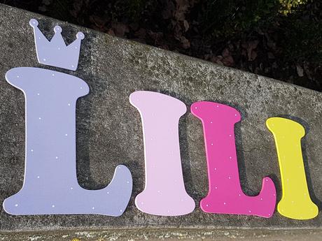 Mená na stenu šírka 80cm,