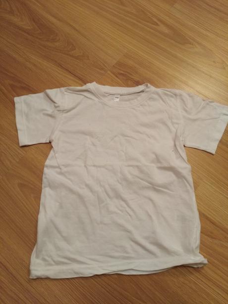 Biele tričko, 122