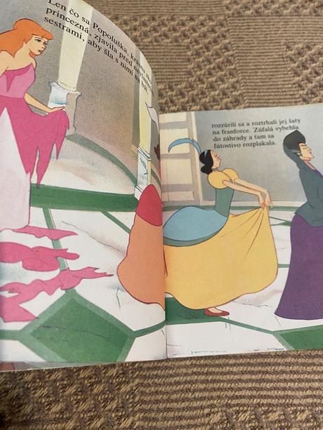 Stará retro mini knižka walt disney popoluška 1992, 