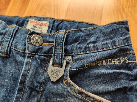 Džínsové šortky, 110