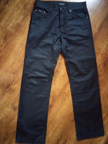 Športovoelegantné pánske nohavice - top stav, m