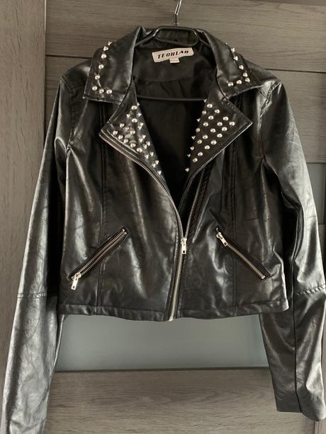 Koženka vybijana, m