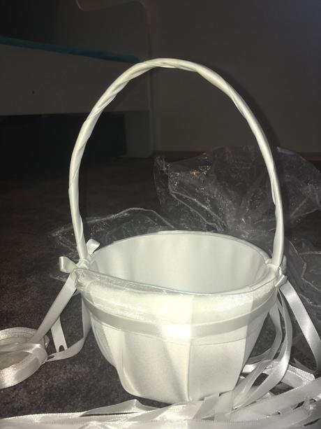 Svadobné-zásterka, pompadurka, vankúšik, košík, 