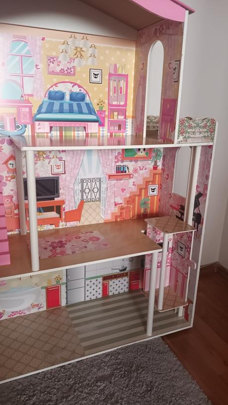 Ružový domček pre bábiky s výťahom,