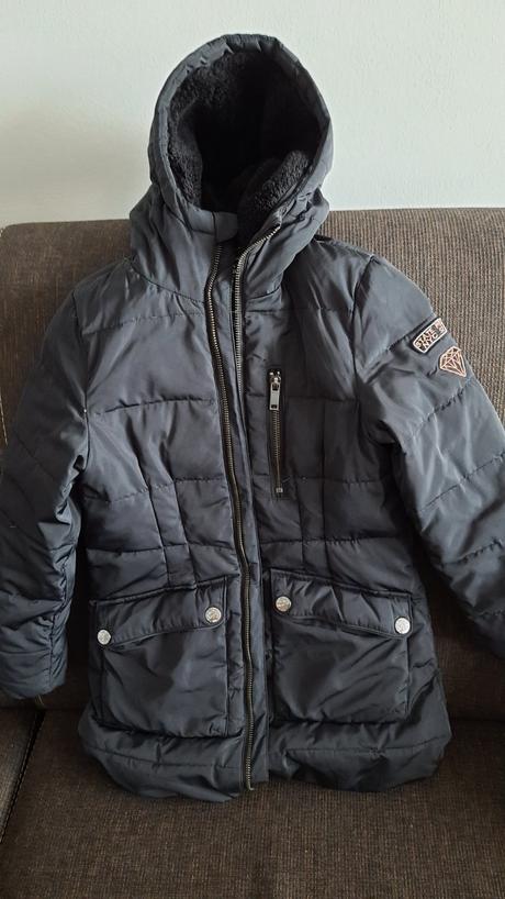 Zimná bunda pre štíhle dievča, c&a,128