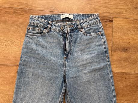 Rovné rifle a vysokým pásom, primark,34