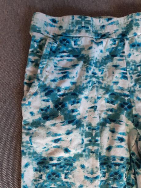 Uzasne pohodlne makkucke teplaky, 116