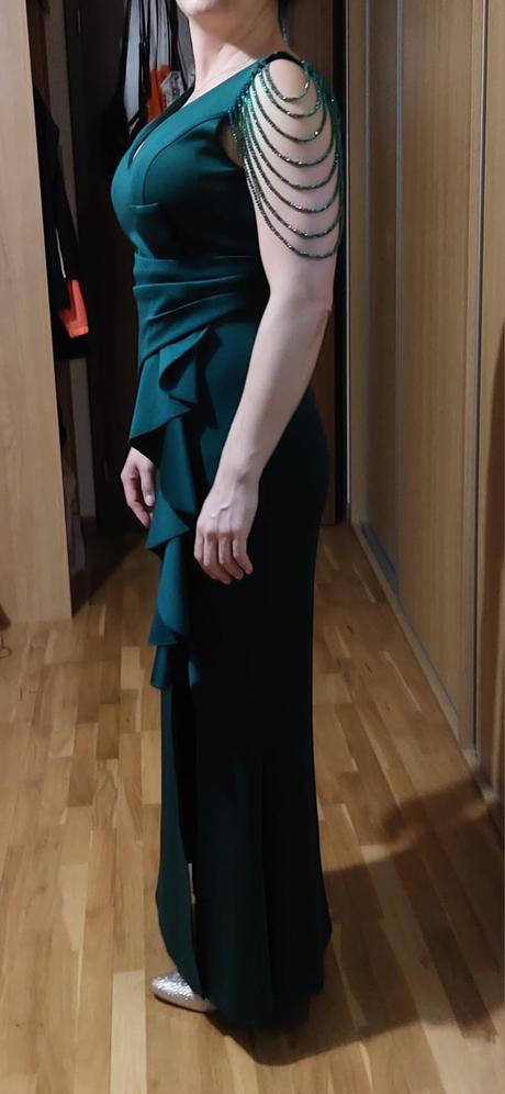 Dlhe spolocenske saty,elasticke, 38