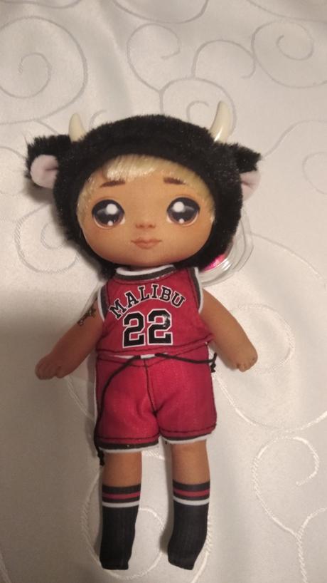 Bábika na na surprise bez doplnkov,