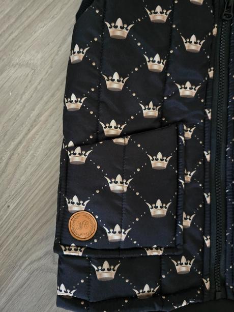 Zimná vesta v.104 nová, 104