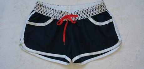 Pekné šortky, 164