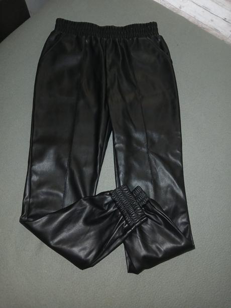 Nohavice, primark,146