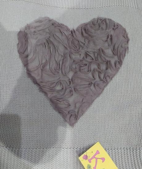 Svetrík so srdiečkom, 128