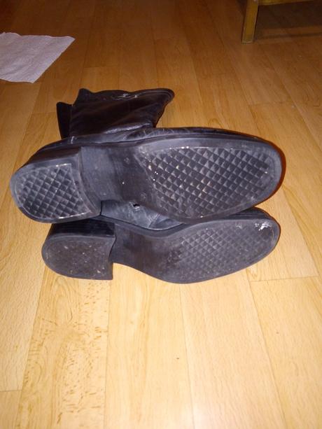 Cierne vysoke cizmy vel. 40 zateplene, 40