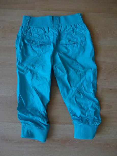 Kraťase pod kolená, 146