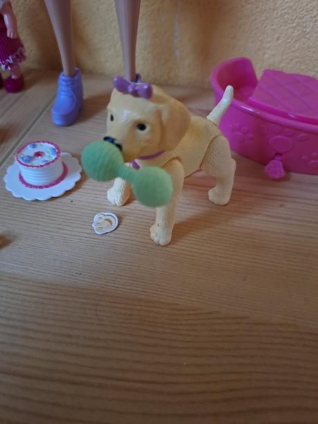 Barbie happy family midge and nikki 1st birthday, 