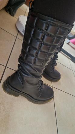 Šnurovacie čižmy, 40