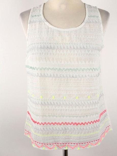 -s gorálkami výšívaný top cache cache veľ. 40, s