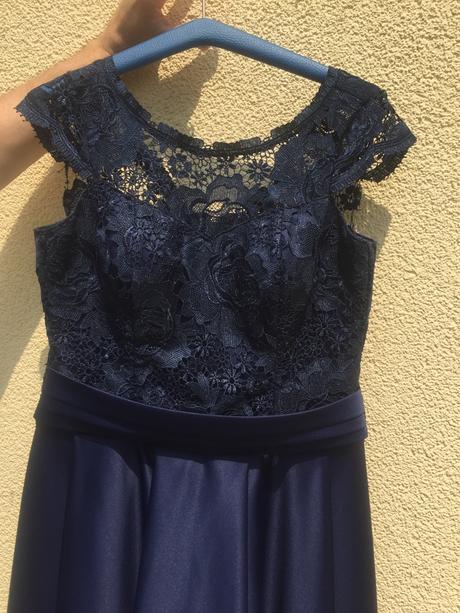 Spoločenské šaty, l