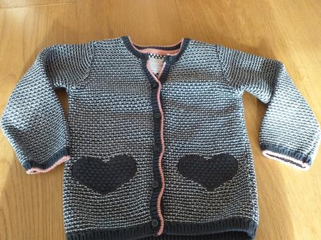Dievčenský svetrík, c&a,92