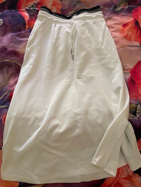 Sportovo-elegantna sukna, s