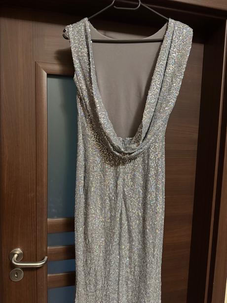 Flitrované plesové šaty pretty women, s