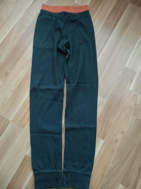 Ponúkam 2 ks detské spodky 146/152, tchibo,146