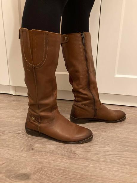 Kožené čižmy, 36