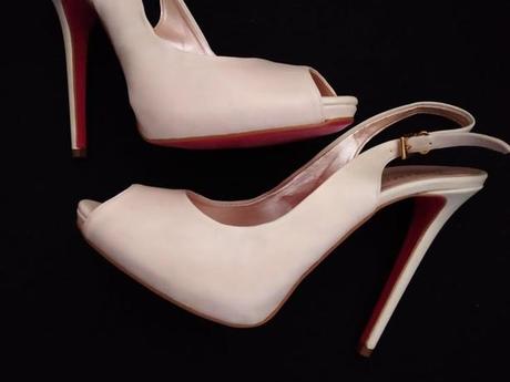 Kožené sandálky, 40