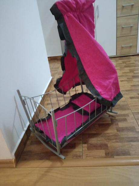 Postel pre babiky, 