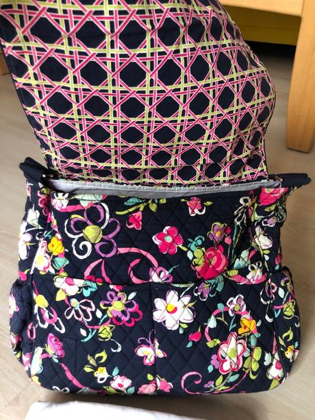 Dojcenska taska + prebalovacia podlozka, 