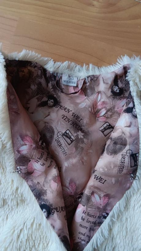 Šmrncová vestička 158, camaieu,158