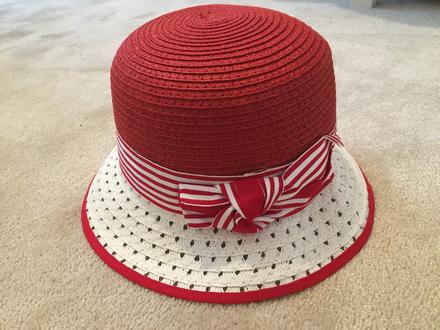 Klobuk top stav 54cm, mayoral,110