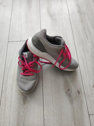 Botasky, adidas,38