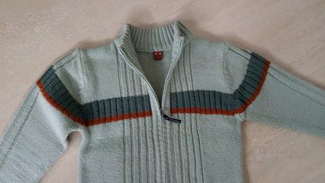 Chlapčenský sveter veľkosť 128, 128