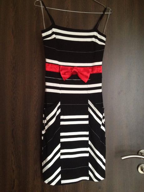 Šaty na tenké ramienka, m